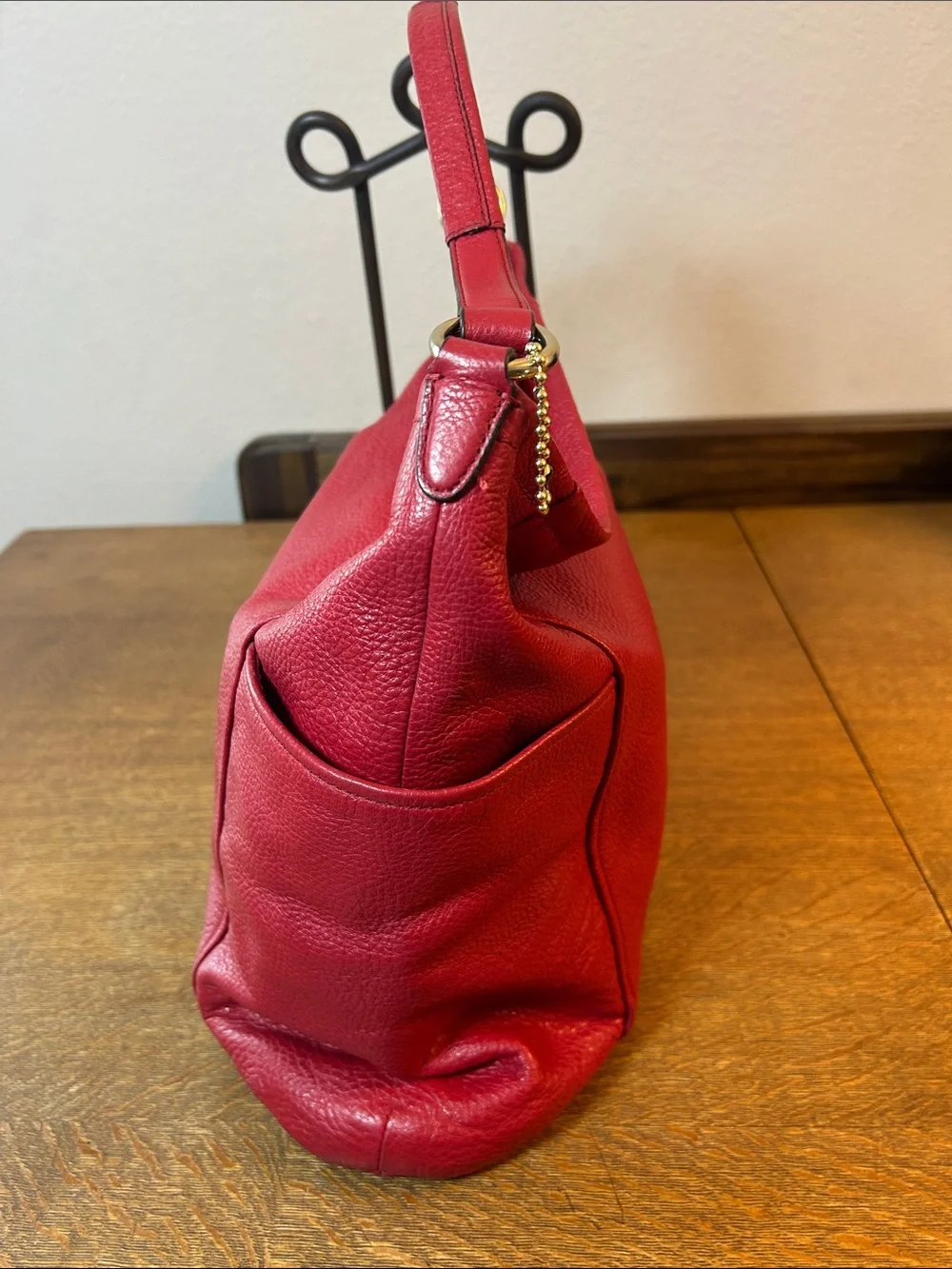 Coach Chicago Gallery Pebble Leather Hobo Tote Bag Red Current color G1420-33436